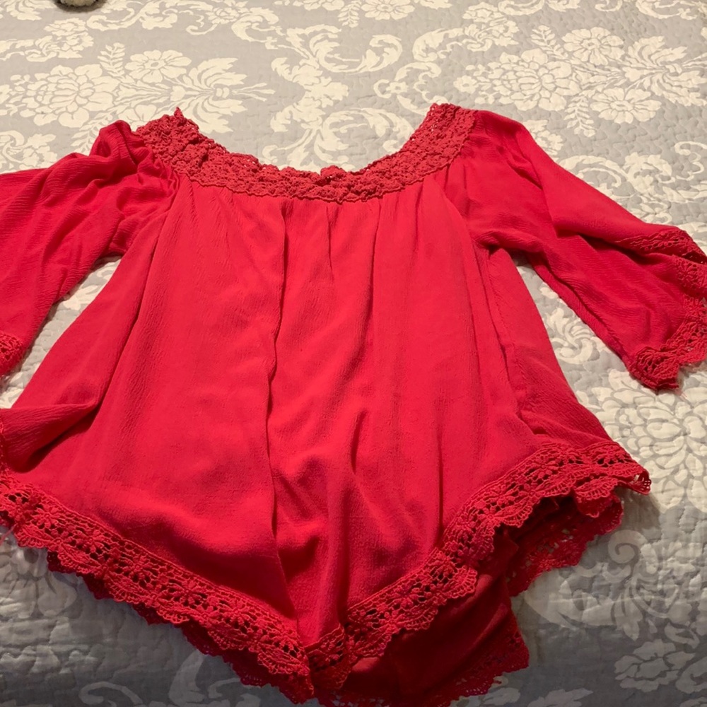 Pink off the shoulder, ruffled cotton top. Size L.